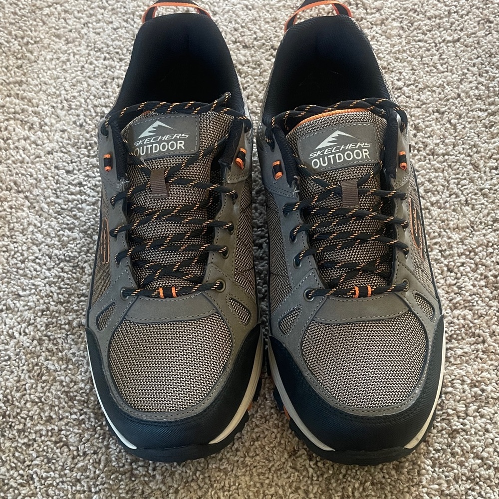Skechers Men's Outdoor Extra wide shoes waterproof size 14 memory foam aircooled